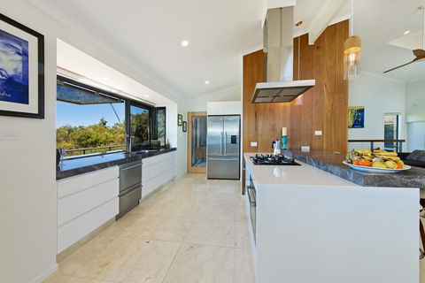 Panorama Beach House - Tourism Brisbane 2