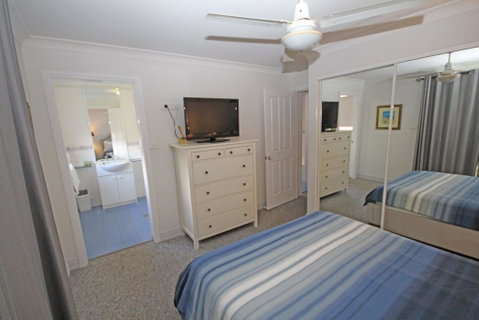 Paradise Waters - No. 13 - Tourism Brisbane 1