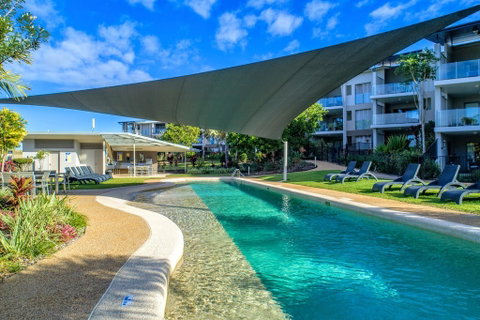 Pavillions On 1770 - Tourism Brisbane 2