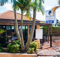 Pegasus Motor Inn and Serviced Apartments - Brisbane Tourism