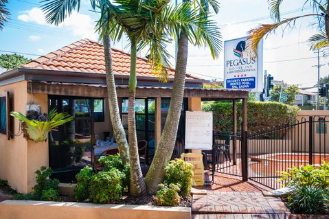 Pegasus Motor Inn And Serviced Apartments - Tourism Brisbane 0