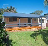Pelican Palms - Tourism Brisbane