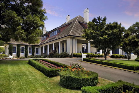Peppers Manor House - Tourism Brisbane 0