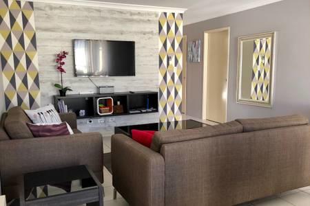 Perth Whistler Lodge - Tourism Brisbane 1