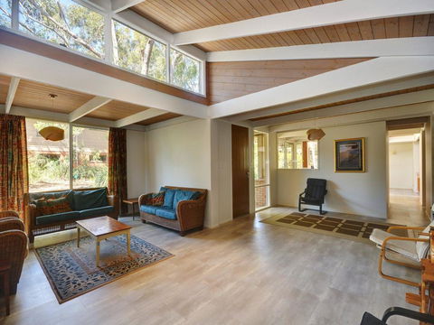 Pet Friendly - Large 4 Bedroom Home - Tourism Brisbane 3