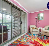Pet Friendly Home - Pool  Parking - Tennis Court - Brisbane Tourism