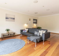 Pet Friendly Home Away From Home - Willoughby - Tourism Brisbane