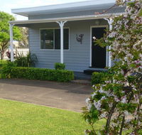 Phillip Island Cottages - Brisbane Tourism