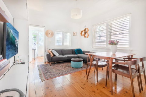 Picturesque Bellevue Hill 2BR Apt.+ Courtyard - Tourism Brisbane 0