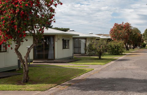 Pine Country Caravan Park - Tourism Brisbane 2