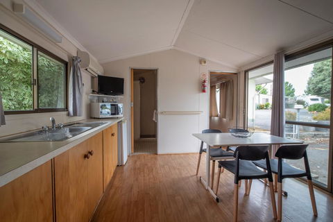 Pine Country Caravan Park - Tourism Brisbane 1