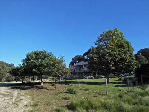 Pine Scrub Beach House - Tourism Brisbane 2