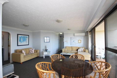 Pinnacle Unit 403 - Brisbane Tourism 0
