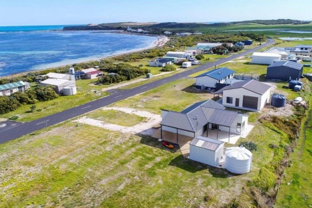 Cape Douglas SA Tourism Brisbane