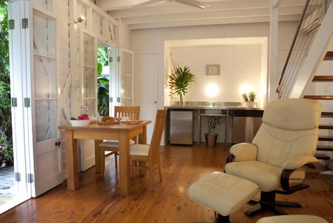Port Douglas Cottage & Lodge - Tourism Brisbane 3