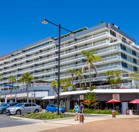 Port Pacific Resort - Brisbane Tourism