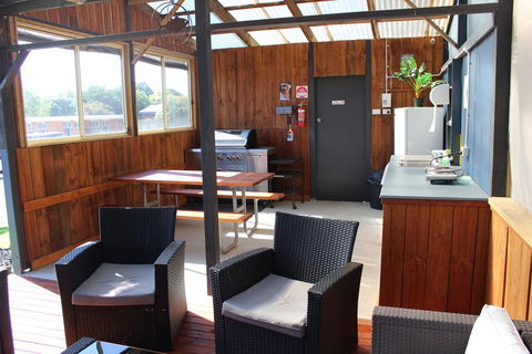 Portland Retro Motel - Tourism Brisbane 2