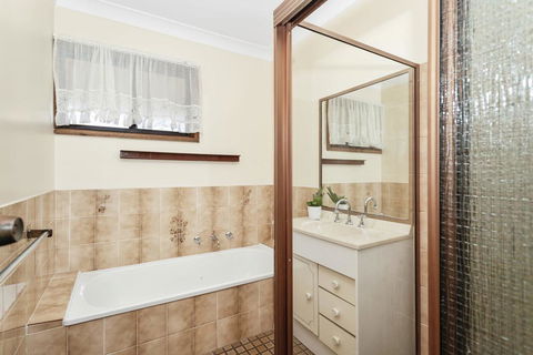 Powell 1A - Tourism Brisbane 1
