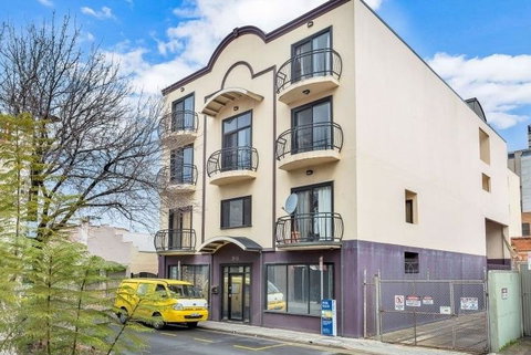 Private Room In City Central! - Brisbane Tourism 3