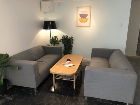 Private Room In City Central! - Brisbane Tourism 0