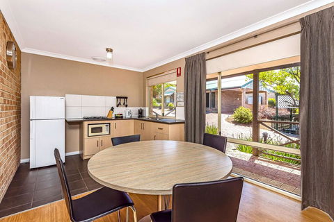 Quality Apartments Banksia Gardens - Tourism Brisbane 0