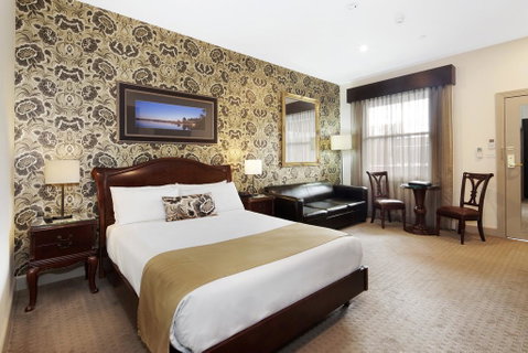 Quality Inn Heritage On Lydiard - Tourism Brisbane 0