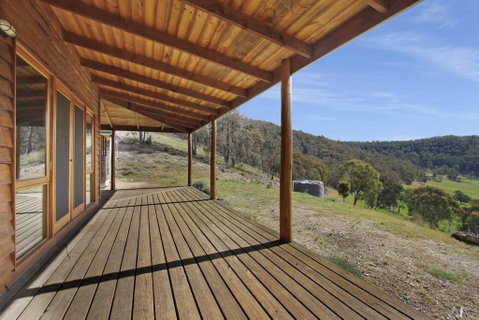 Quins Gap Private Retreat - Brisbane Tourism 3