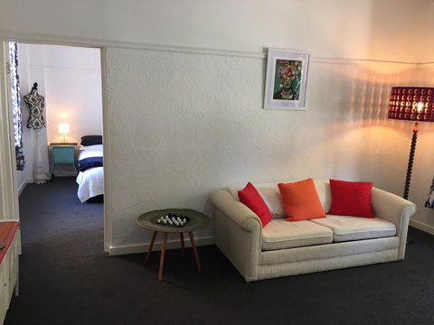 Quirky, Sunny, Spacious Apartment In The Heart Of Darlinghurst - Tourism Brisbane 1
