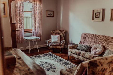 Railway Cottage - Brisbane Tourism 2