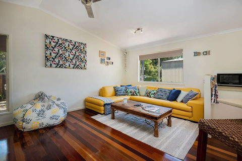 Rainbow Beach Esprit - Tourism Brisbane 2