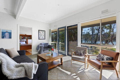 Rakali Cottage Lake Conjola - Tourism Brisbane 0