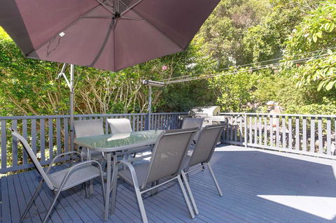 Randall Family Retreat, 22B Randall Drive - Tourism Brisbane 3