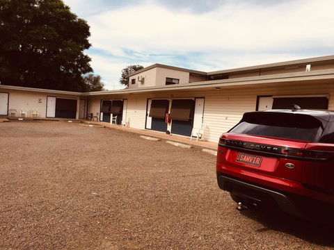 Red Cedar Motel - Tourism Brisbane 2