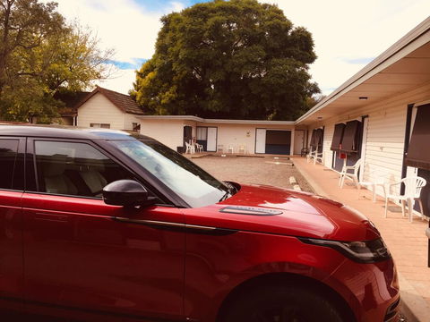 Red Cedar Motel - Tourism Brisbane 1