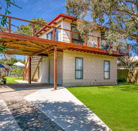 Red Rocks Family Escape - Brisbane Tourism