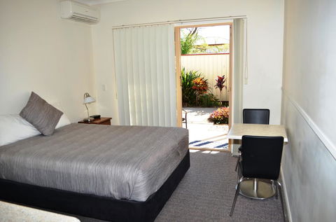 Redland Bay Motel - Brisbane 4u 3