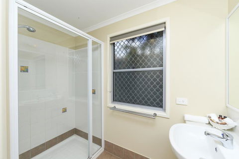 Reflections Holiday Parks Massy Greene - Tourism Brisbane 3