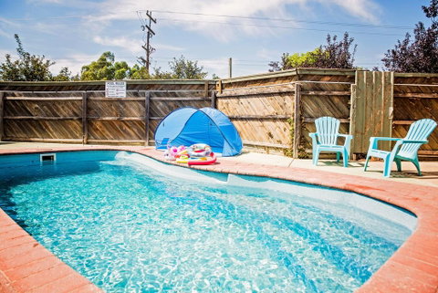 Regent Retreat - Echuca Moama Holiday Accommodation - Brisbane Tourism 3