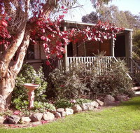 Reidford Cottage - Dog Friendly - Brisbane Tourism