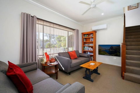 Relaxing Queen Sized Room With En-Suite - Tourism Brisbane 2
