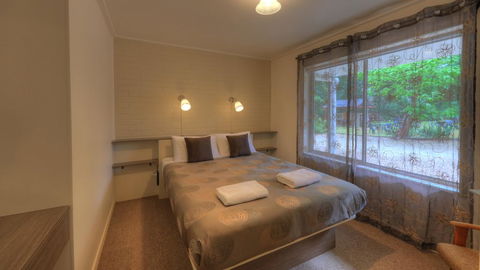 Restaway Holiday Units - Tourism Brisbane 0