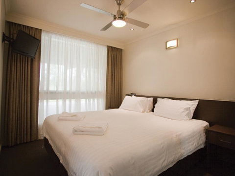 Rich River Golf Club Resort - Brisbane Tourism 3