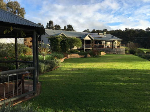 Rickaty On Blackwood - Tourism Brisbane 0