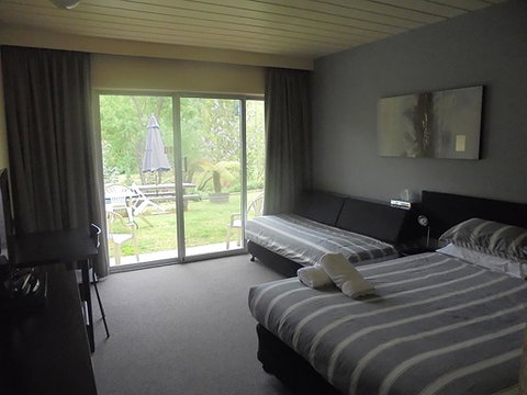 Riverbank Park MOTEL - Brisbane Tourism 3