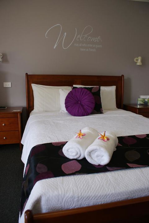 Riverside Motel - Tourism Brisbane 3