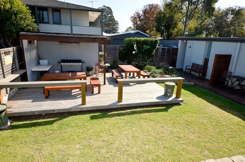 Riverside Ocean Grove - Brisbane Tourism 2