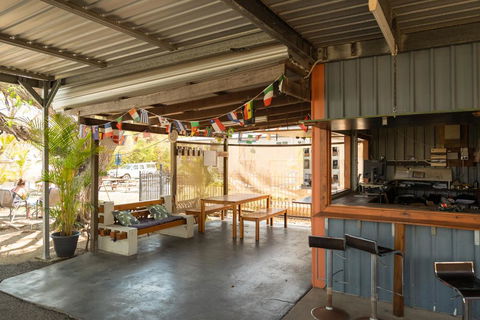 Rockhampton Backpackers YHA - Brisbane Tourism 1