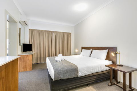 Rockhampton Riverside Central Hotel - Tourism Brisbane 3
