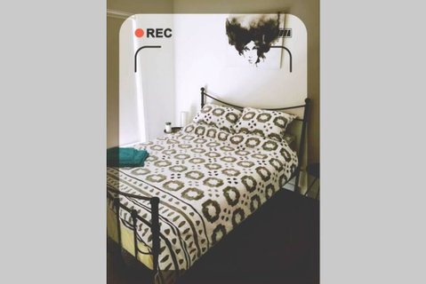 Rosanna Jewel! Up To 4ppl With 2 Bedroom+Parking - Tourism Brisbane 1