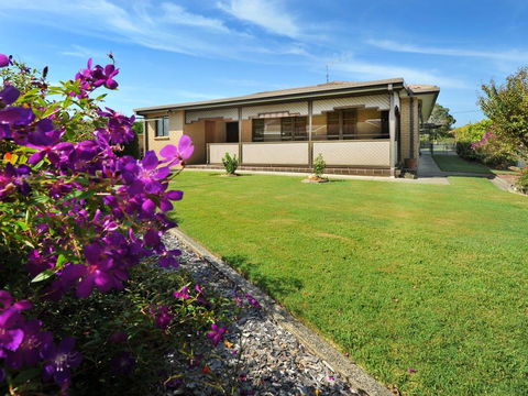 Rose Cottage - Sawtell, NSW - Tourism Brisbane 3